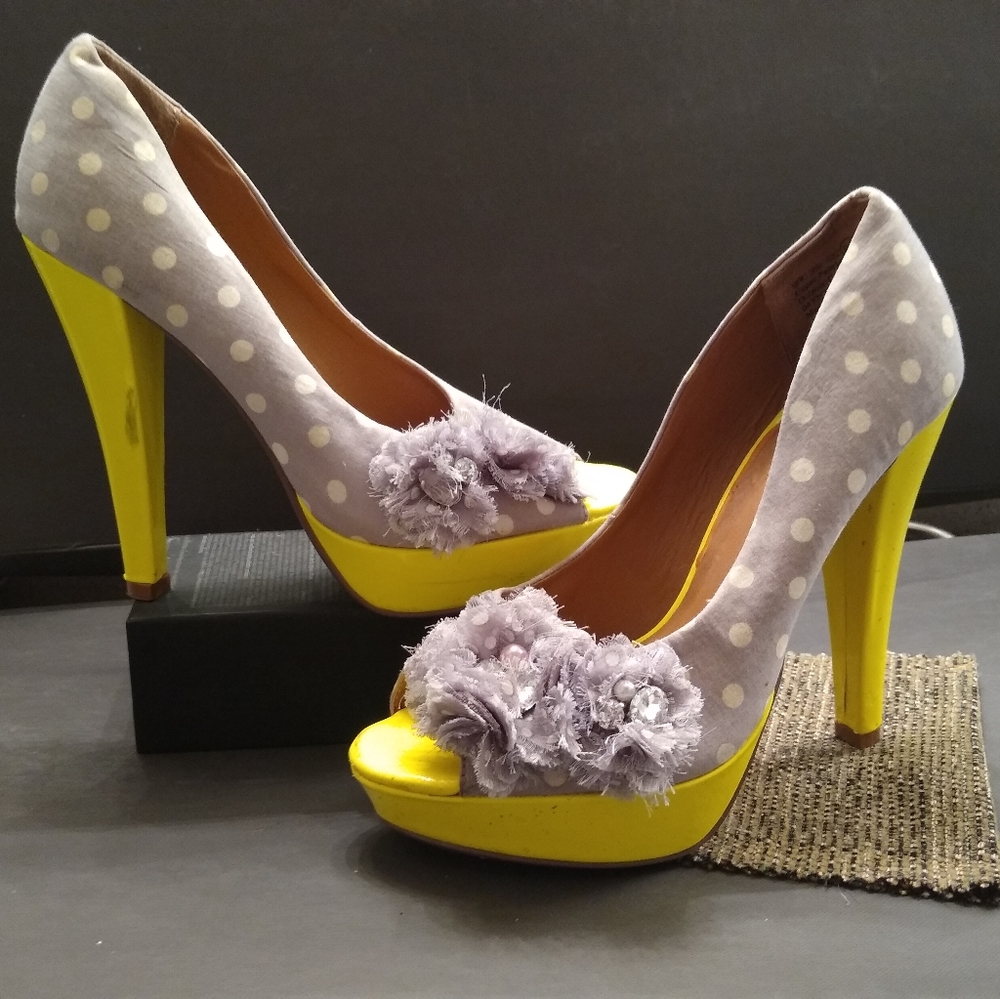 Not Rated Platform Heels, sz 6.5